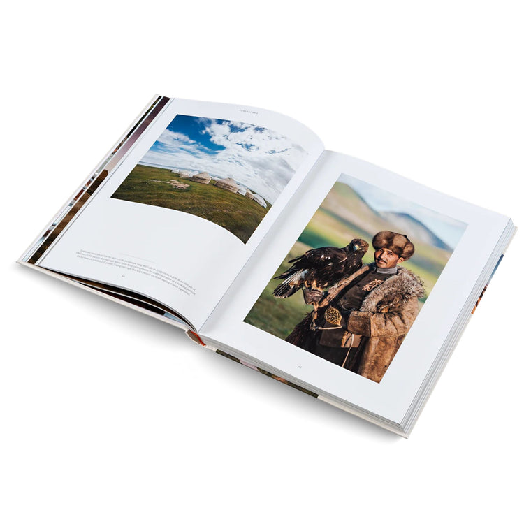 LIFE ON THE ROAD - Around the World on Four Wheels