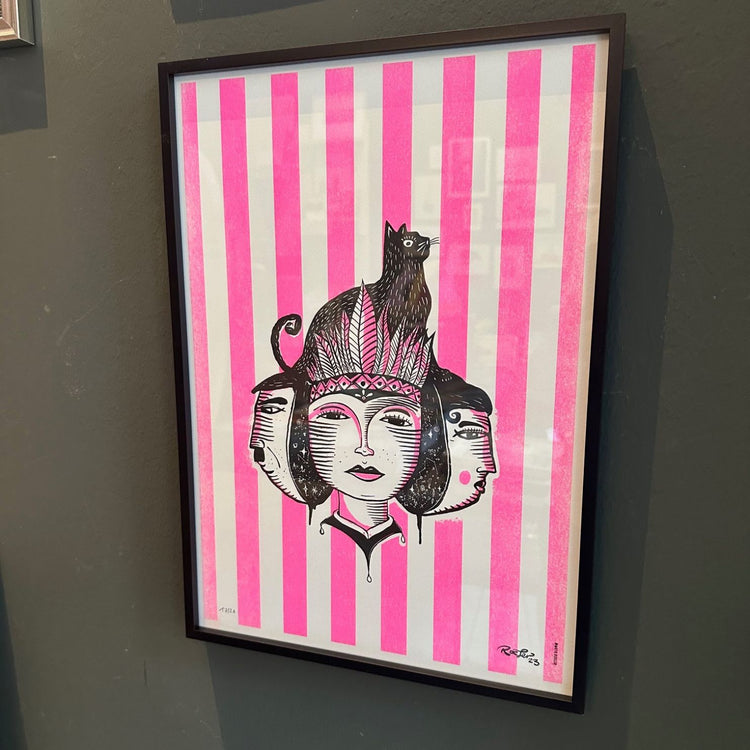 "CAT LADY"