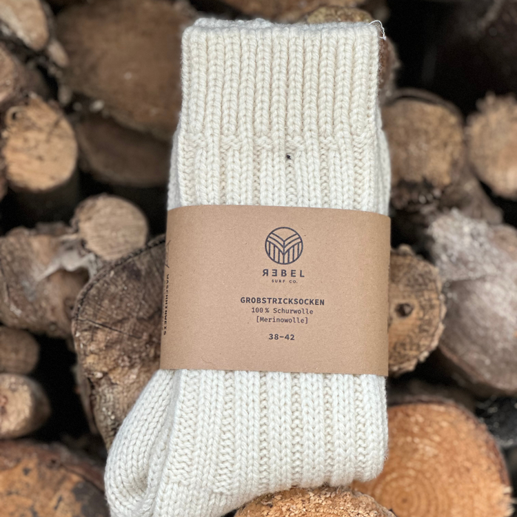 WOLLSOCKEN - 100% nachhaltige Schurwolle - REBEL FIN CO.