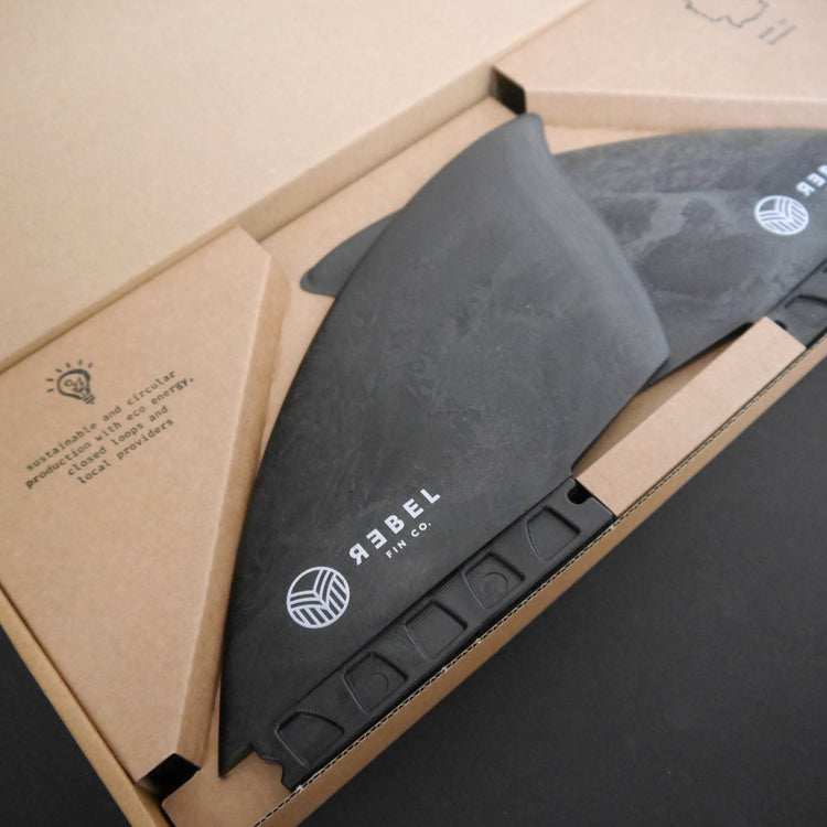TWIN FIN - Futures - recyceltes Carbon - REBEL FIN CO.