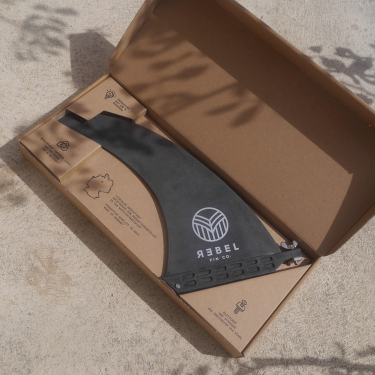 9" LONGBOARD FIN - recyceltes Carbon - REBEL FIN CO.