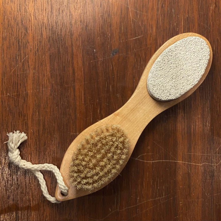 EXFOLIATING BRUSH - REBEL FIN CO.