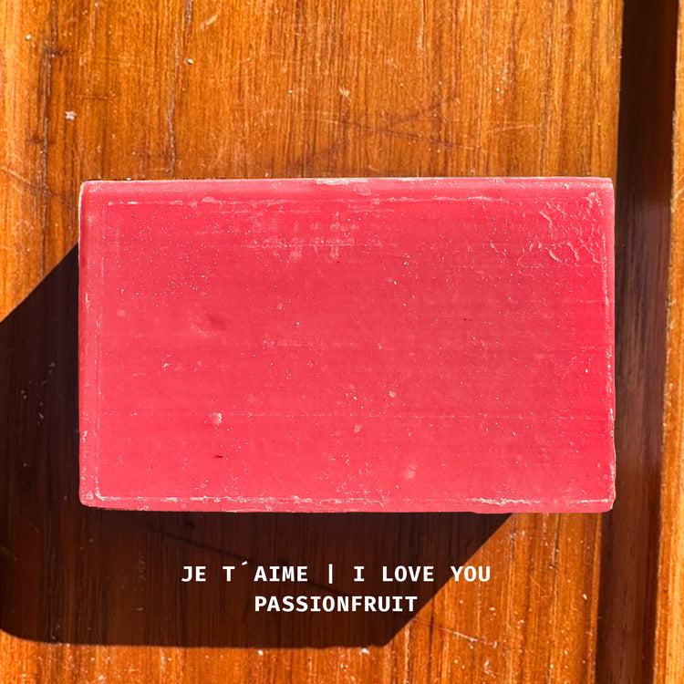 SAVON DE MARSEILLE - Je t´aime/I love you