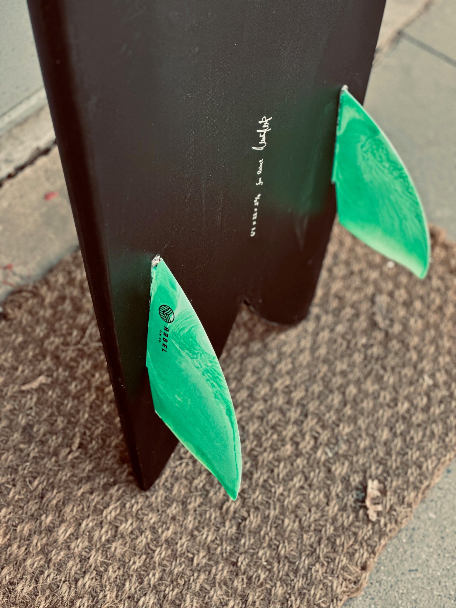 Wooden Surfboard / 6'1'' / Fish - REBEL FIN CO.