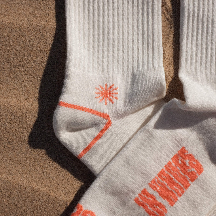 SURF & SKATE SOCKS "Going Surfing"
