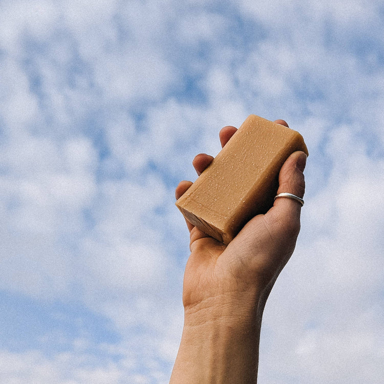 NATURAL BAR SOAP - Lemongrass & Coconut