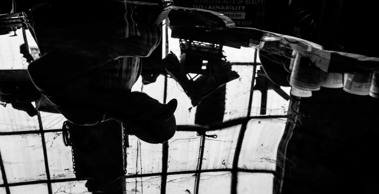 THE SURFER'S JOURNAL 34.6