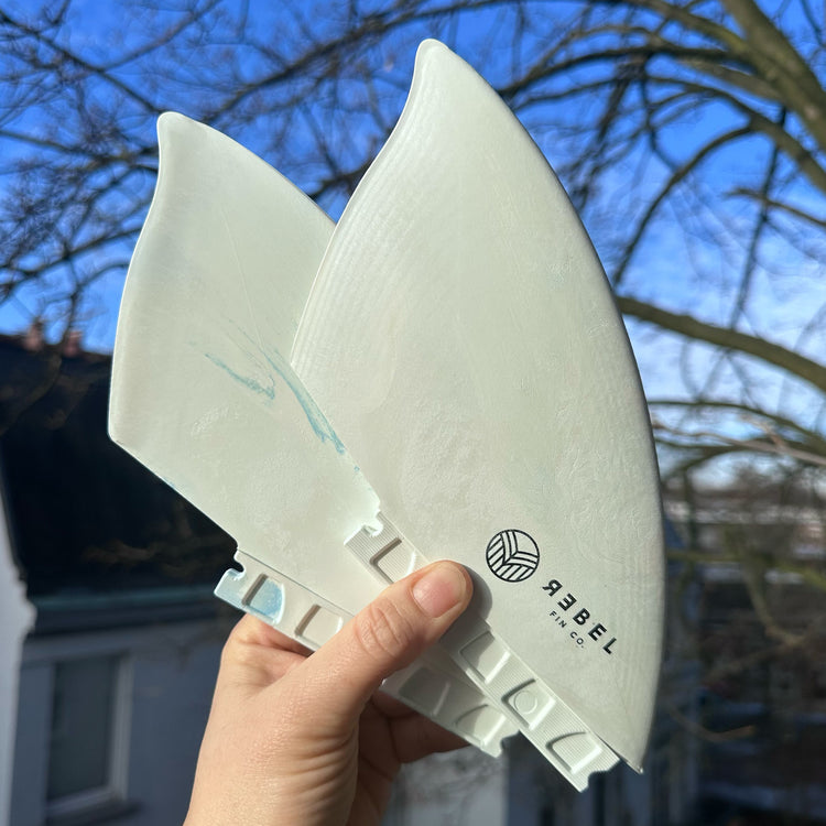 MARBLE TWIN FINS - recycelte glasfaserverstärkte Materialien