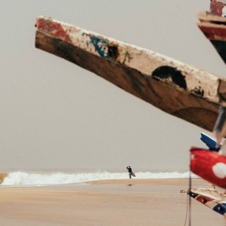 THE SURFER'S JOURNAL 35.1