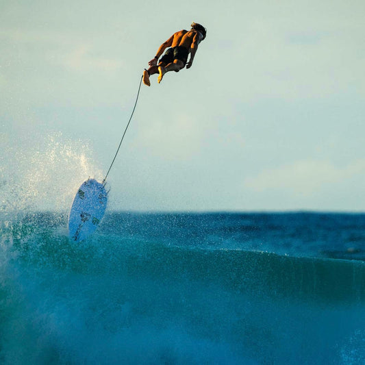 THE SURFER'S JOURNAL 35.1