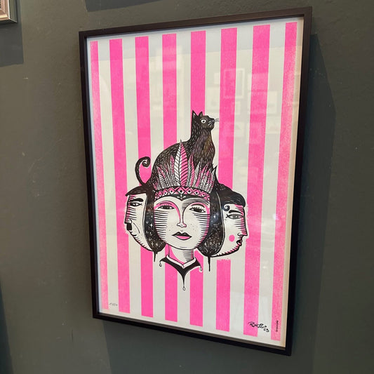 "CAT LADY"