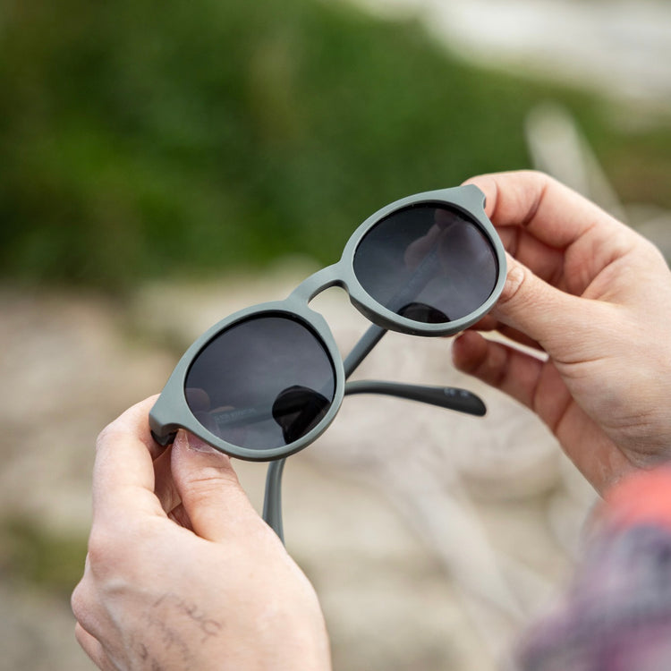 TREVELLAS RAW SUNGLASSES - Grey Polarised Lens