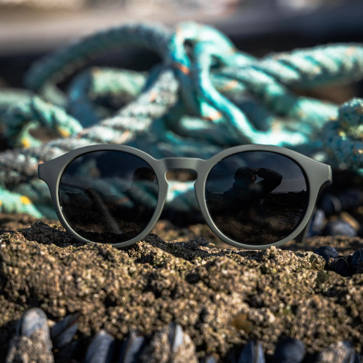 TREVELLAS RAW SUNGLASSES - Grey Polarised Lens